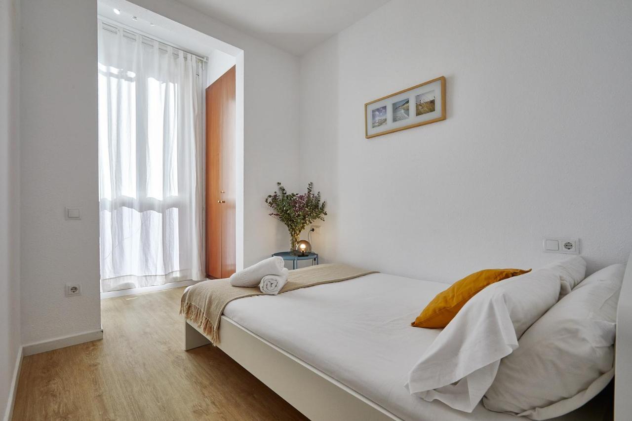 Bbarcelona Clot Apartments Exterior photo