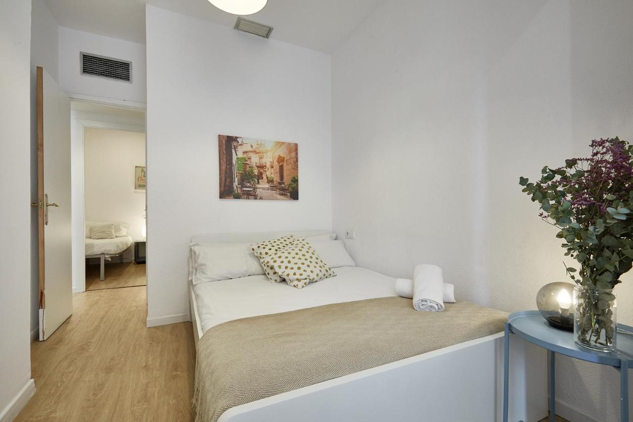 Bbarcelona Clot Apartments Exterior photo